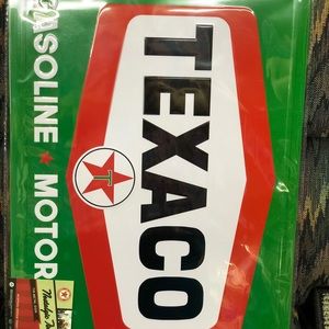 Texaco gas/oil licensed sign